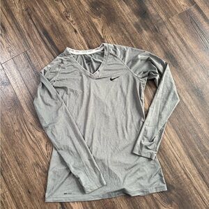Nike Women’s Long-Sleeve V-Neck Performance Top — Light Gray